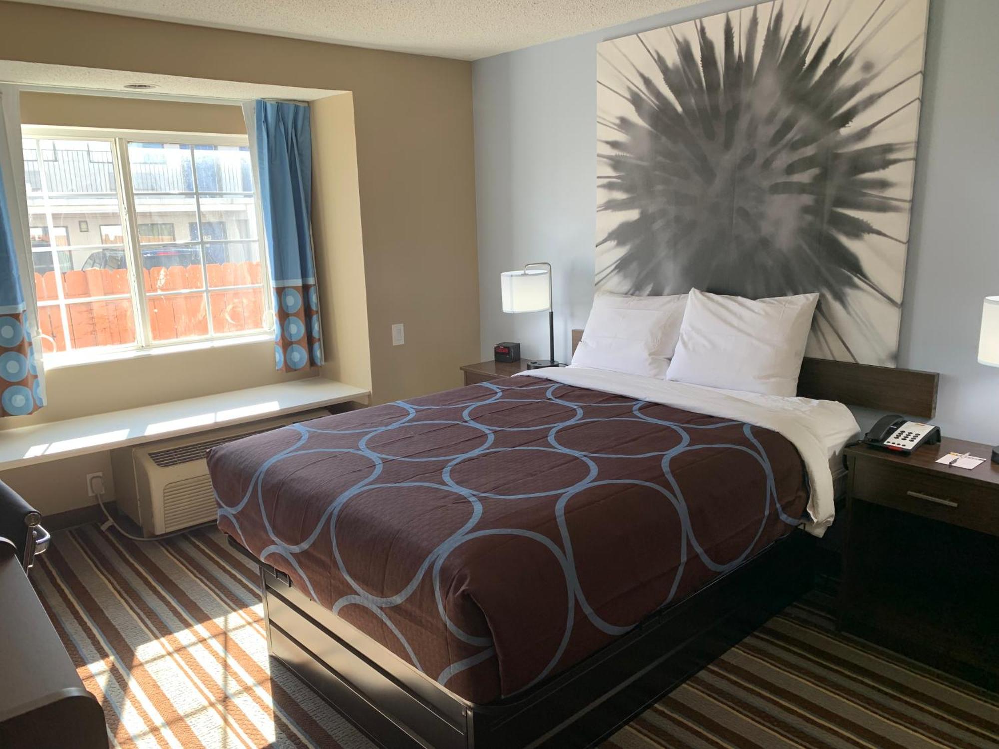 Super 8 By Wyndham Joliet Hotel Luaran gambar