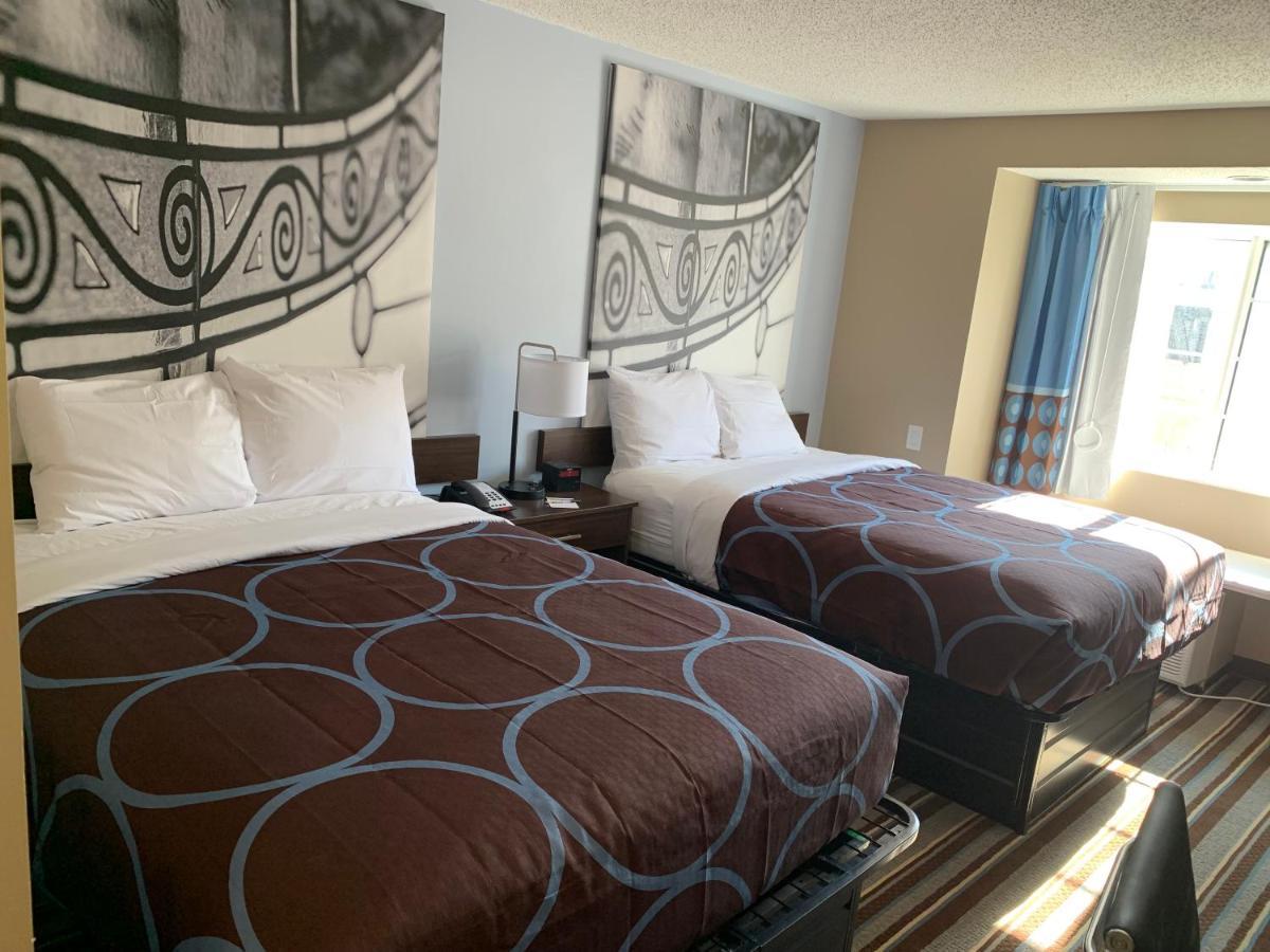 Super 8 By Wyndham Joliet Hotel Luaran gambar