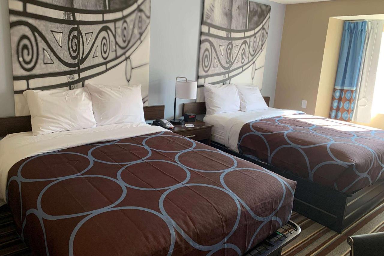 Super 8 By Wyndham Joliet Hotel Luaran gambar