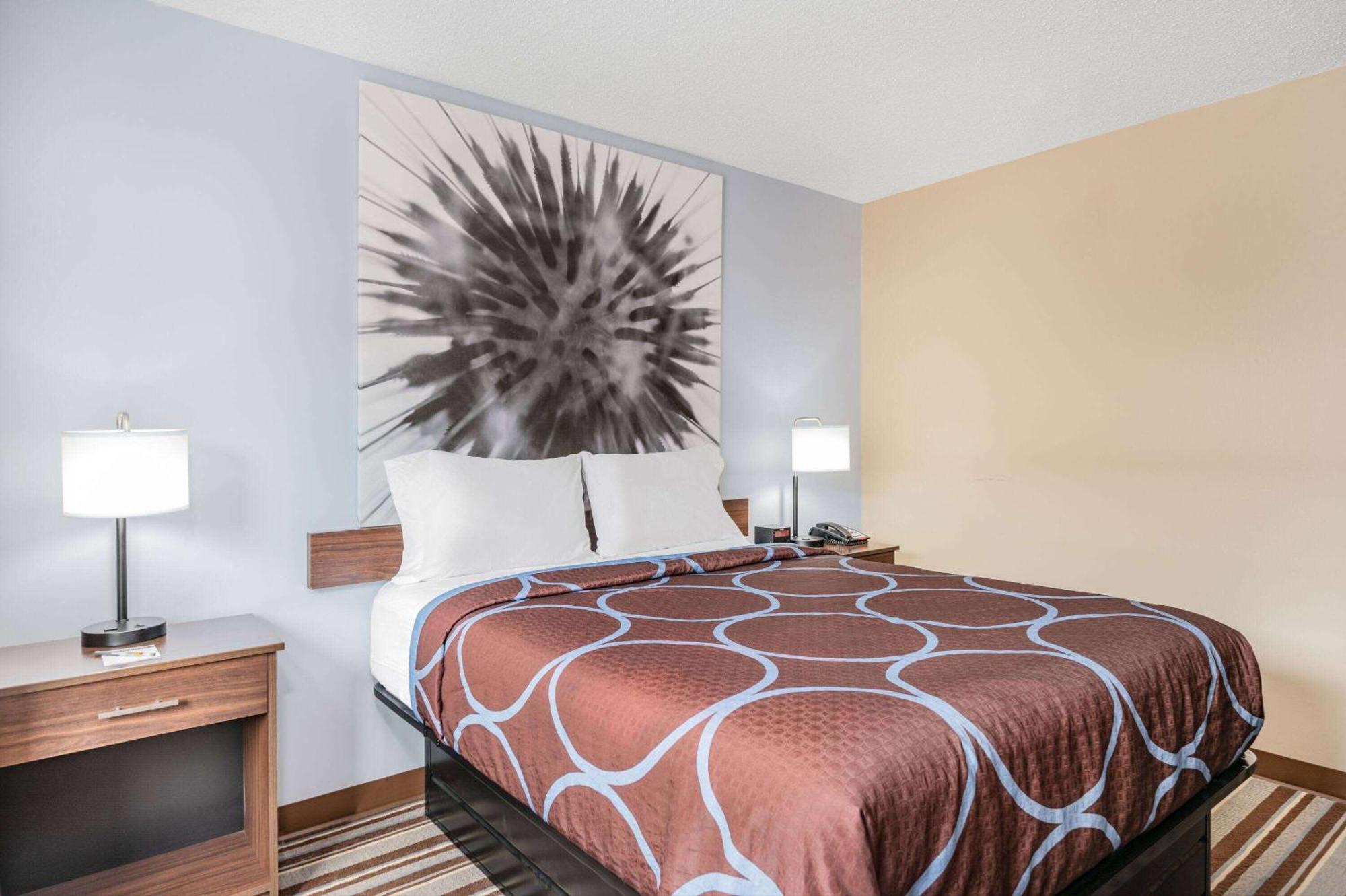 Super 8 By Wyndham Joliet Hotel Luaran gambar